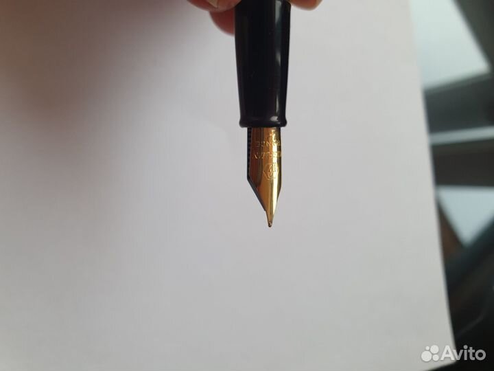 Перьевая ручка waterman
