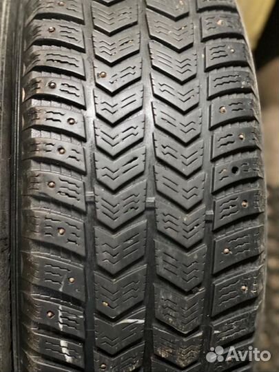 Vredestein ArcTrac SUV 235/65 R17