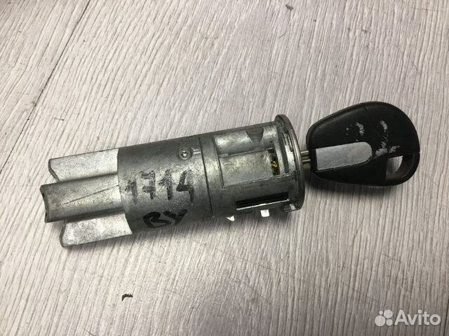 Замок зажигания Peugeot 806 2 2000