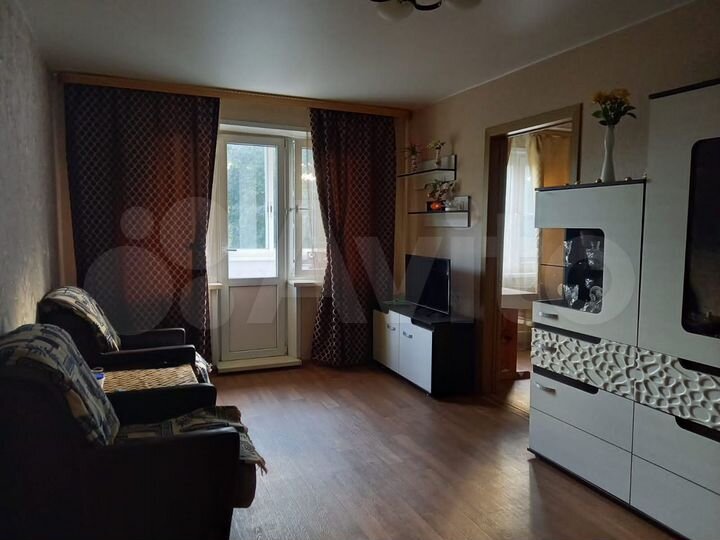 2-к. квартира, 42 м², 3/4 эт.