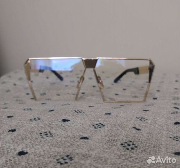 Очки имиджевые