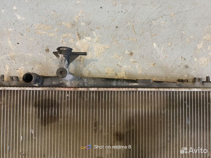 Радиатор двигателя мазда 6 GG 1.8/2.0