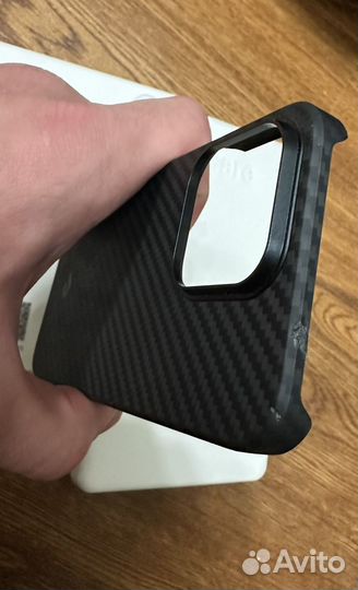 Чехол pitaka на iPhone 14 pro