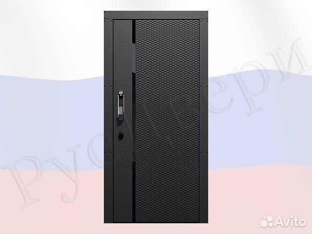 Утепленная входная дверь с биометрическим замком
