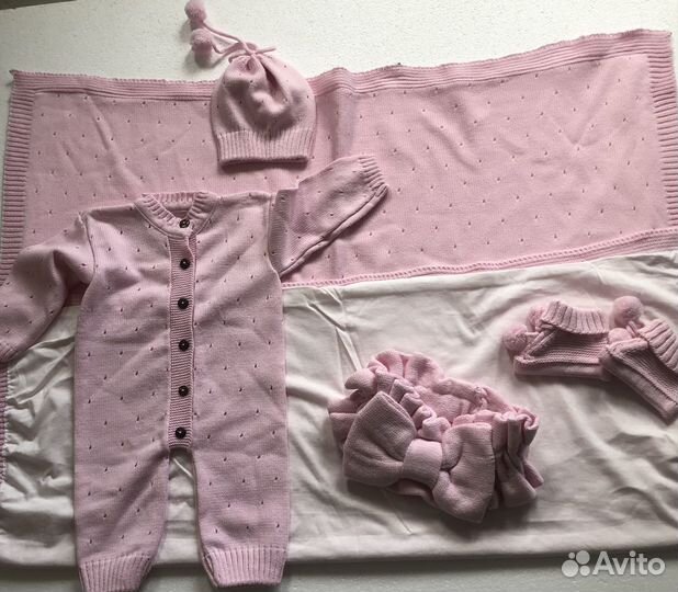 Комплект на выписку весна