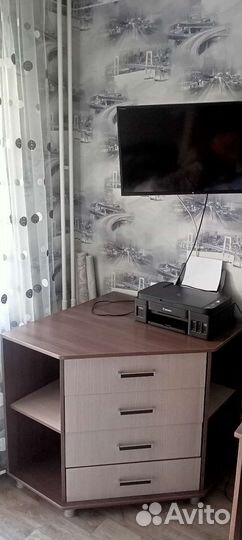 Компьютерный стол