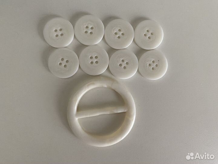 Новые пкновицы и пряжка для ремня