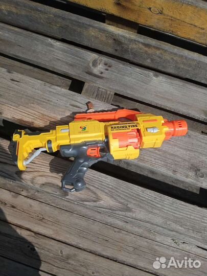 Бластер nerf