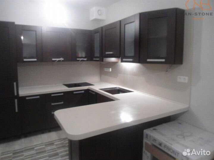 Столешница с раковиной