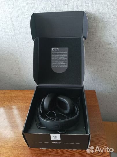 Наушники AKG k371