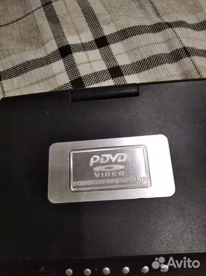 Портативный dvd плеер