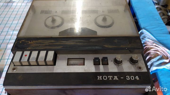 Магнитофон