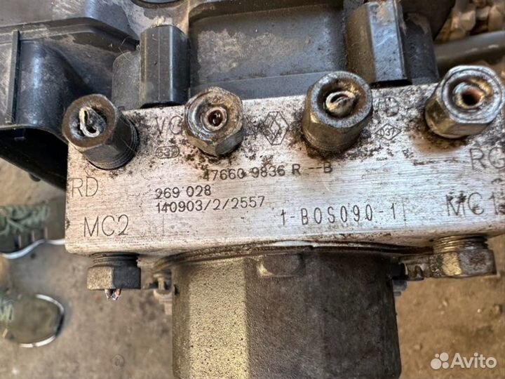 Блок ABS Renault Sandero 2 1.6 K4M 2014+