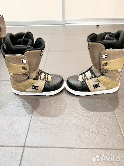 Сноубордические ботинки DC 42,5