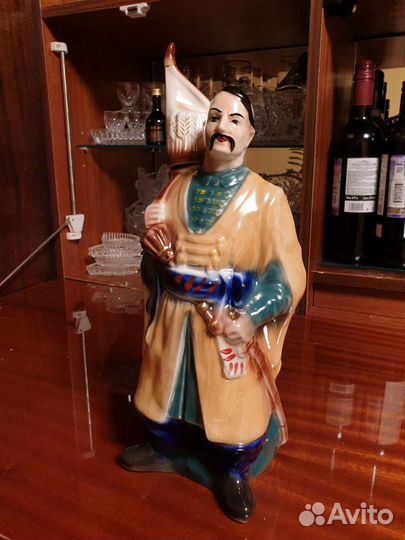 Штоф казак-лучник