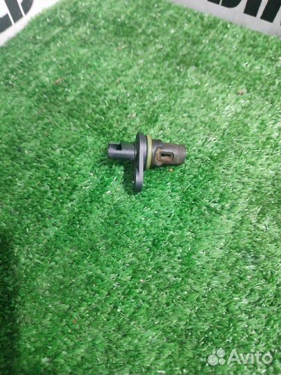 Датчик распредвала BMW 5 E60/E61 рест. E61 2008