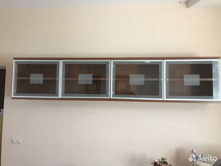 Полка настенная 2,6 м