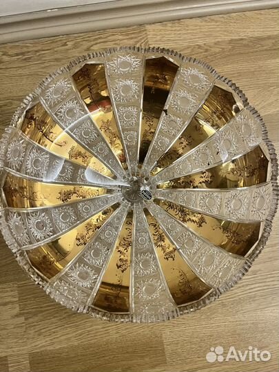 Ваза хрустальная