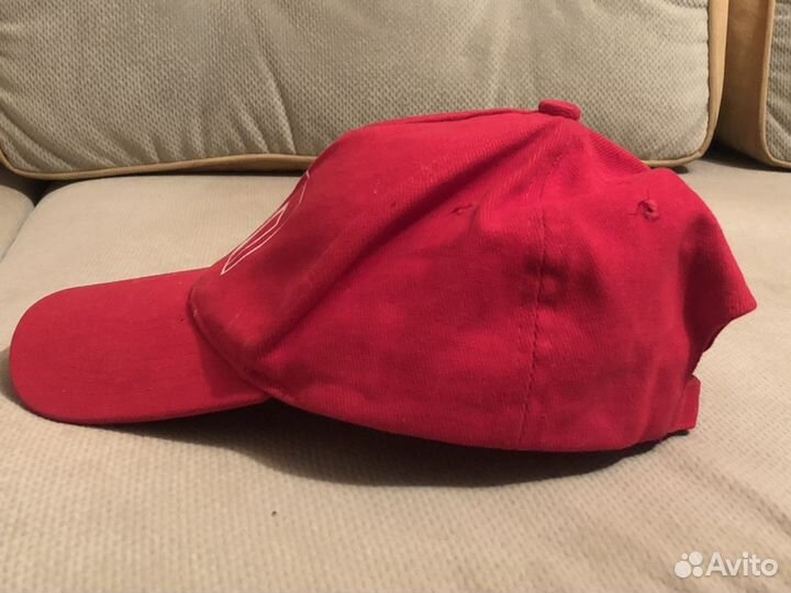 Бейсболка новая
