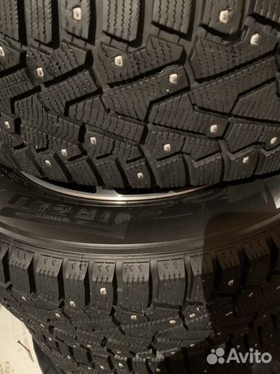 R17 Pirelli Ice Zero 215/65, PCD 5x112 DIA 57.1
