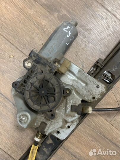 Стеклоподъемник передний левый Bmw X5 E53 3.0D M57