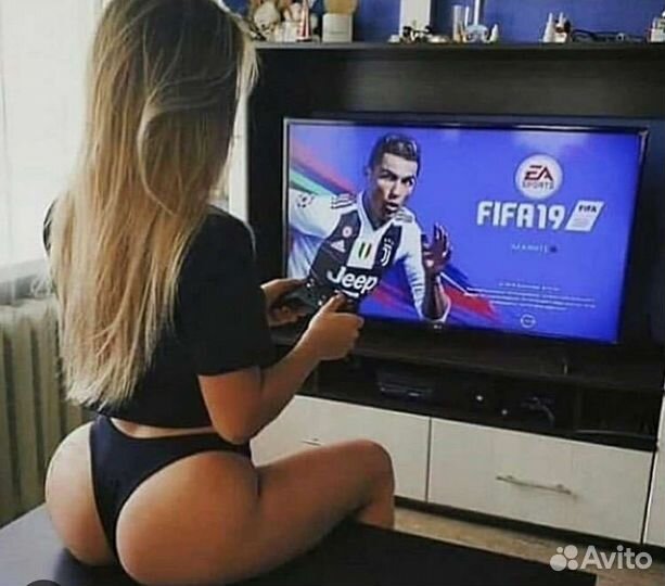 Аренда прокат приставок PS4 pro