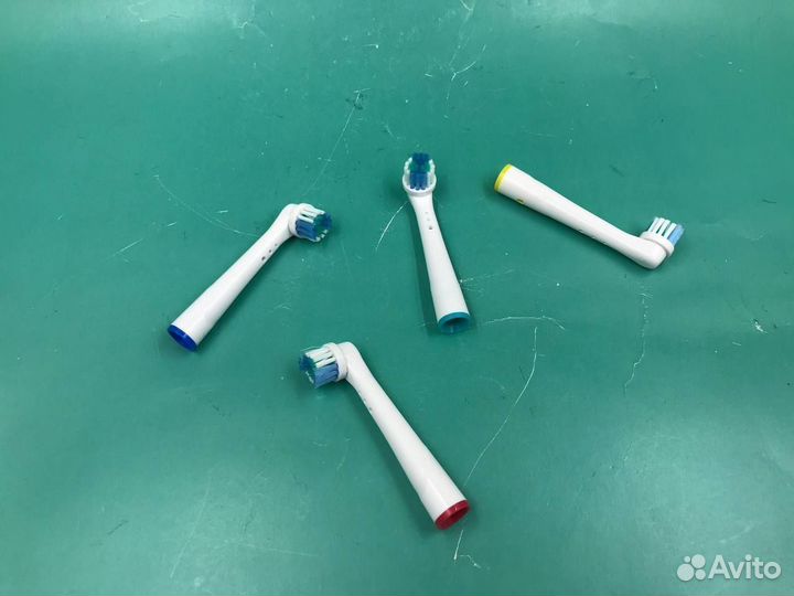 24320 Насадки для зубной щетки 4 шт