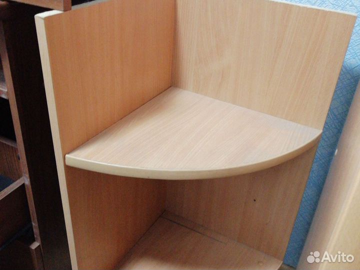 Полка настенная угловая