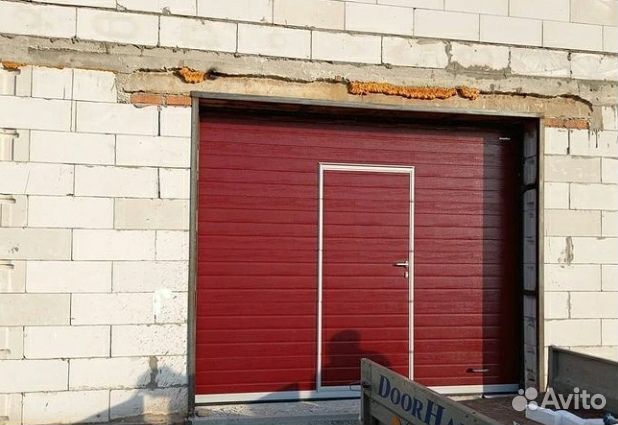 Ворота гаражные секционные - Рoмoданoво