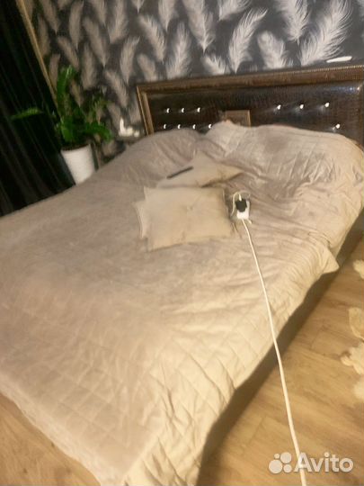 Спальный гарнитур бу