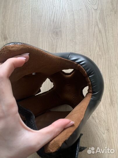 Боксерский шлем green hill