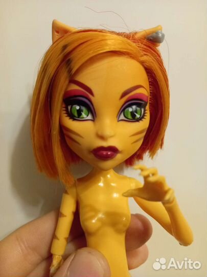 Кукла монстр хай торалей