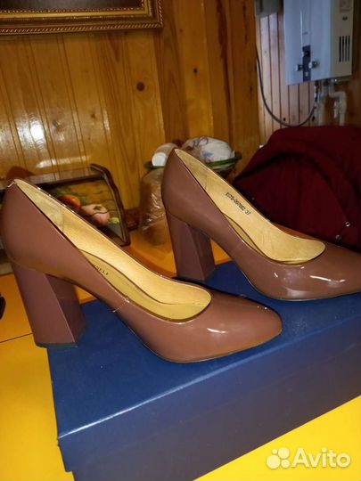 Туфли женские 37 размер новые