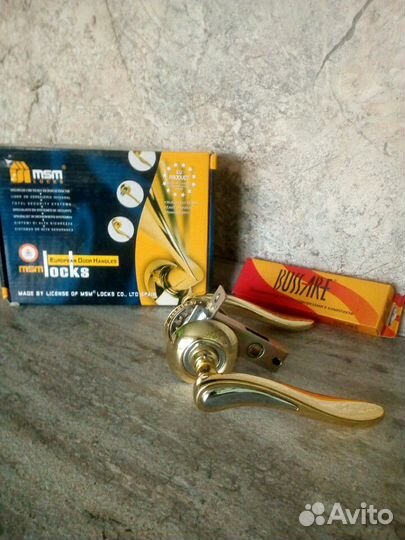 Дверная ручка