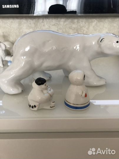 Фарфоровые статуэтки эскимосы