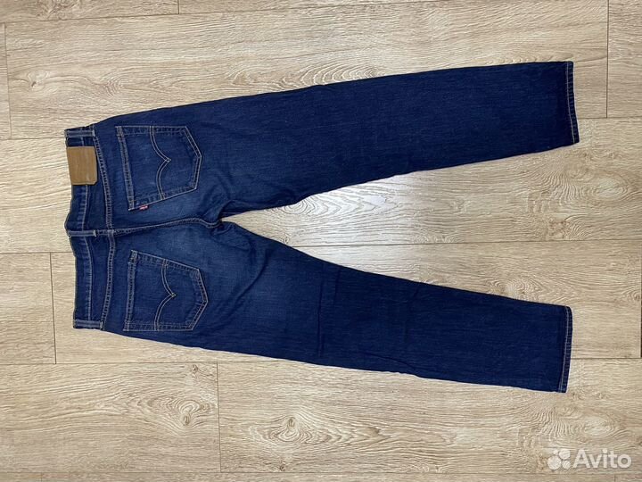 Джинсы levis 502