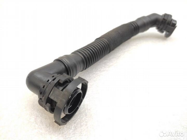 Трубка вентиляции картерных газов Audi Q5 FY 2.0