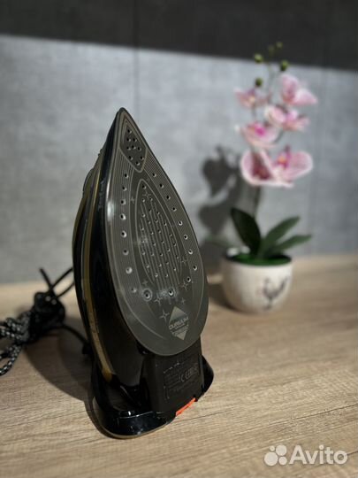 Утюг Tefal Turbo Pro Anti-Calc FV 5696E1