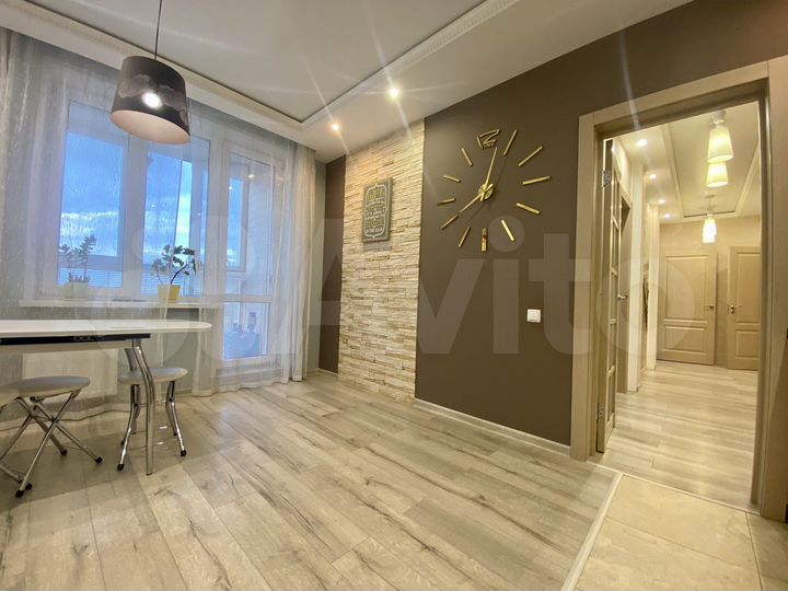 2-к. квартира, 70 м², 7/25 эт.
