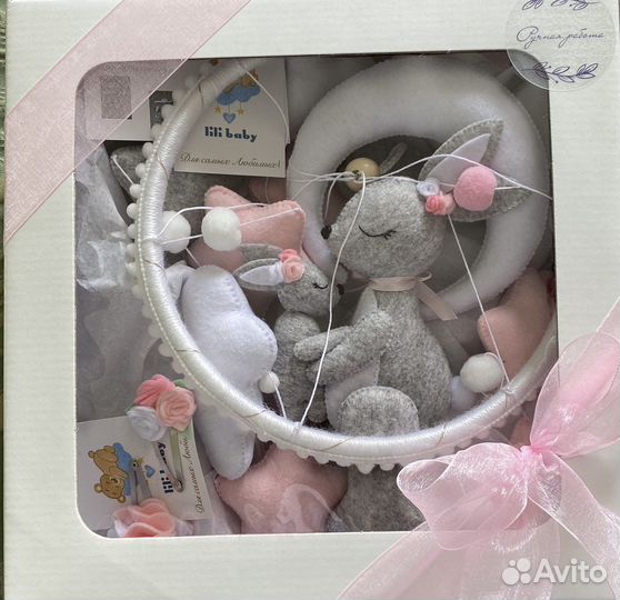 Мобиль в кроватку из фетра