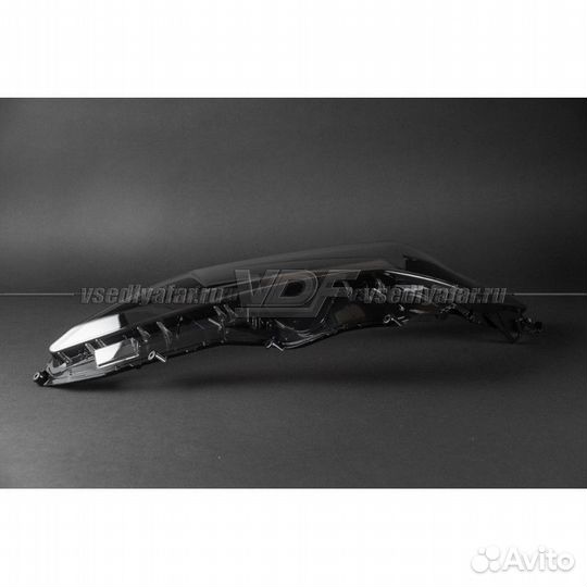 Стекло для фары Toyota Camry XV70 full LED (2017-2