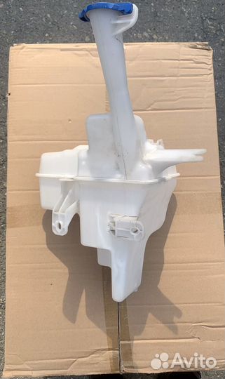 Бачок омывателя Hyundai Solaris 2010-2014 б\у