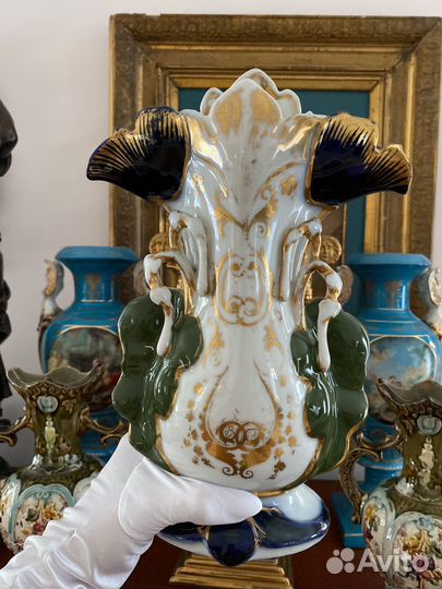 Антикварная ваза. Старый Париж