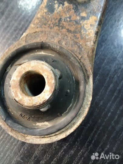 Рычаг передний левый Peugeot 308 EP6 2008