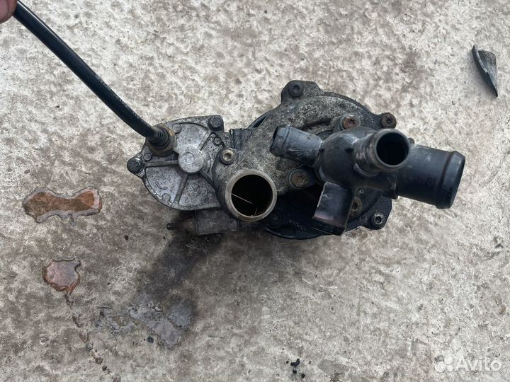 Помпа вакумный насос форд транзит 2.0