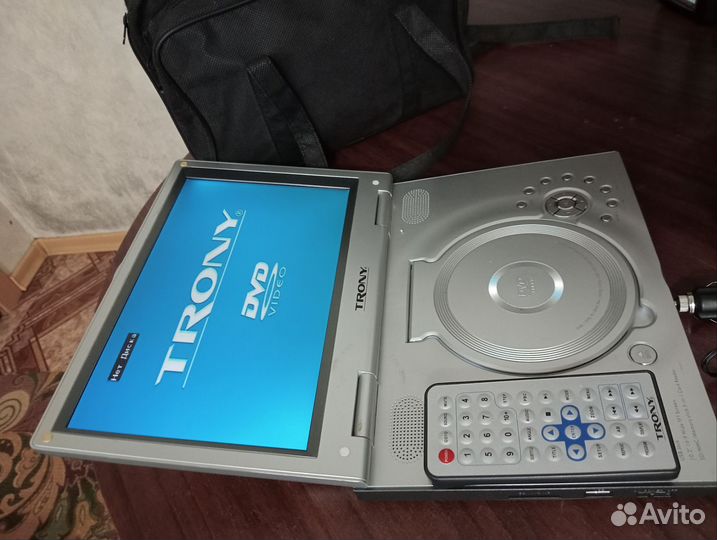 Портативный видеопроигрыватель