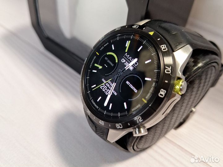 Премиальные смарт часы Garmin Marq Atlete (Gen 2)