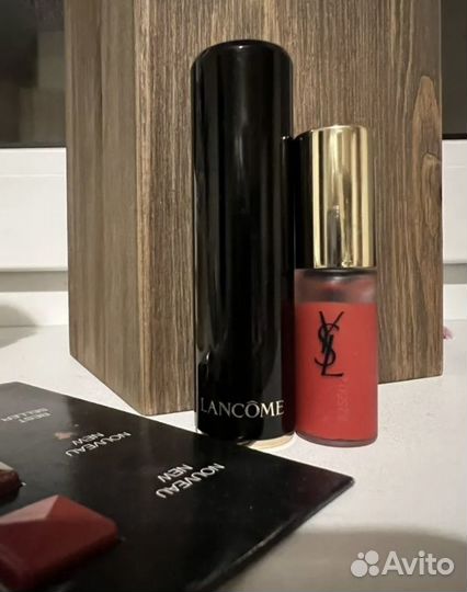 Помада lancome