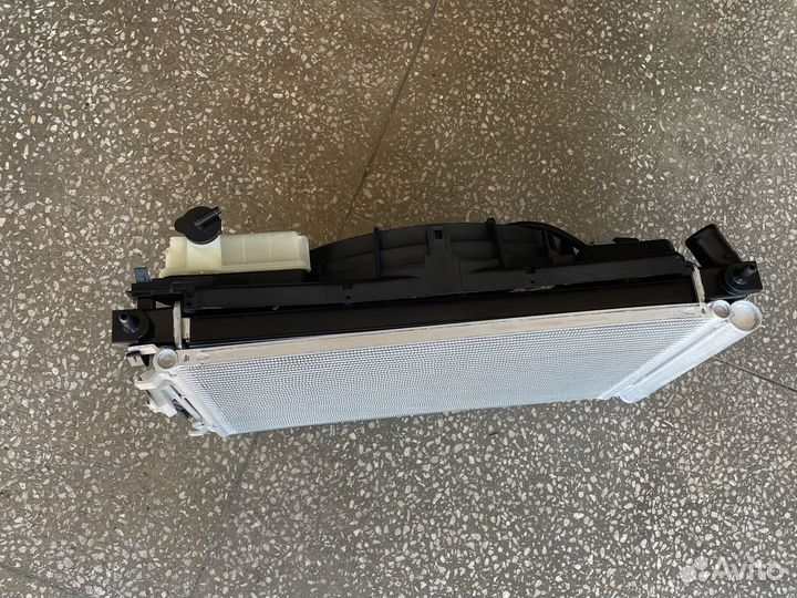 Кассета радиаторов Hyundai Solaris 2 Kia Rio 4