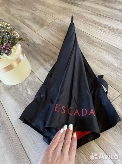 Продам новый зонт Escada оригинал